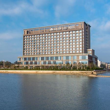 Golden Lake Hotel Цзинху Екстериор снимка